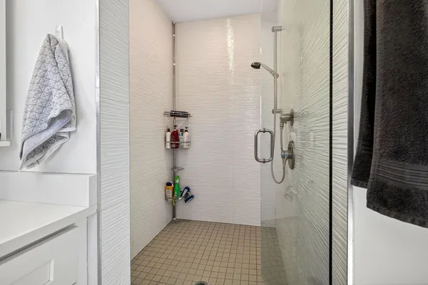 $3,500 | 20 Arlington Street, Unit 4, Somerville, MA 02145