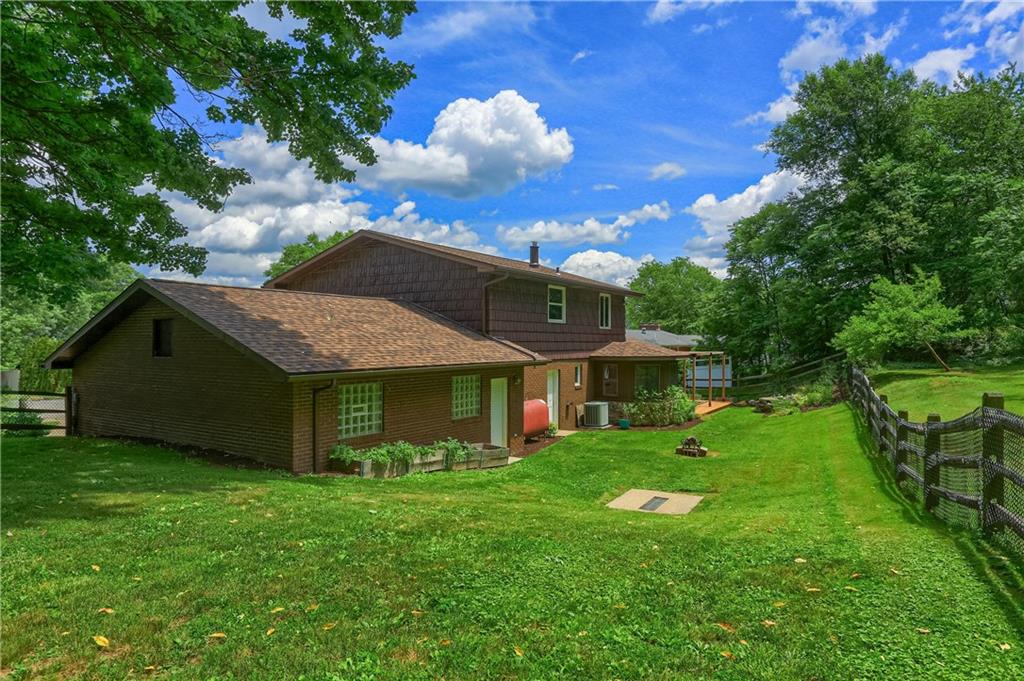 106 Colonial Way Aliquippa, PA 15001 - Photo 41 of 50
