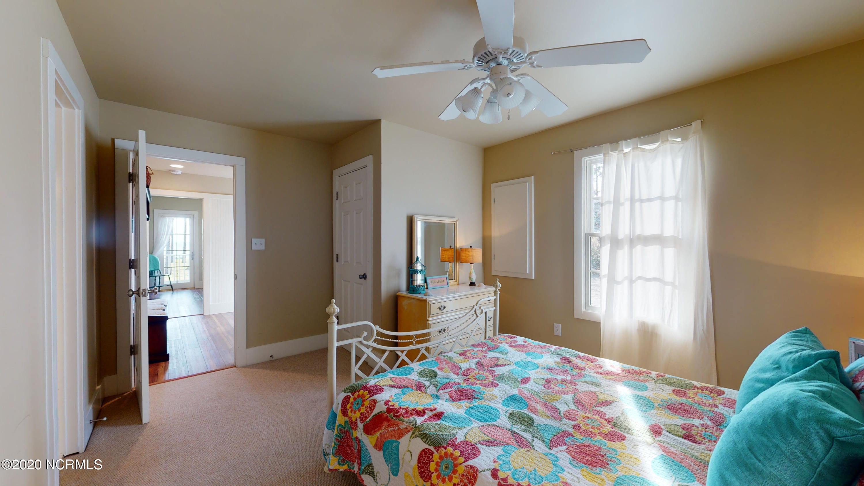 511 Neuse Village Road, Unit 8 Arapahoe, NC 28510 - Photo 45 of 53 511 Neuse Village Cottage #8-45