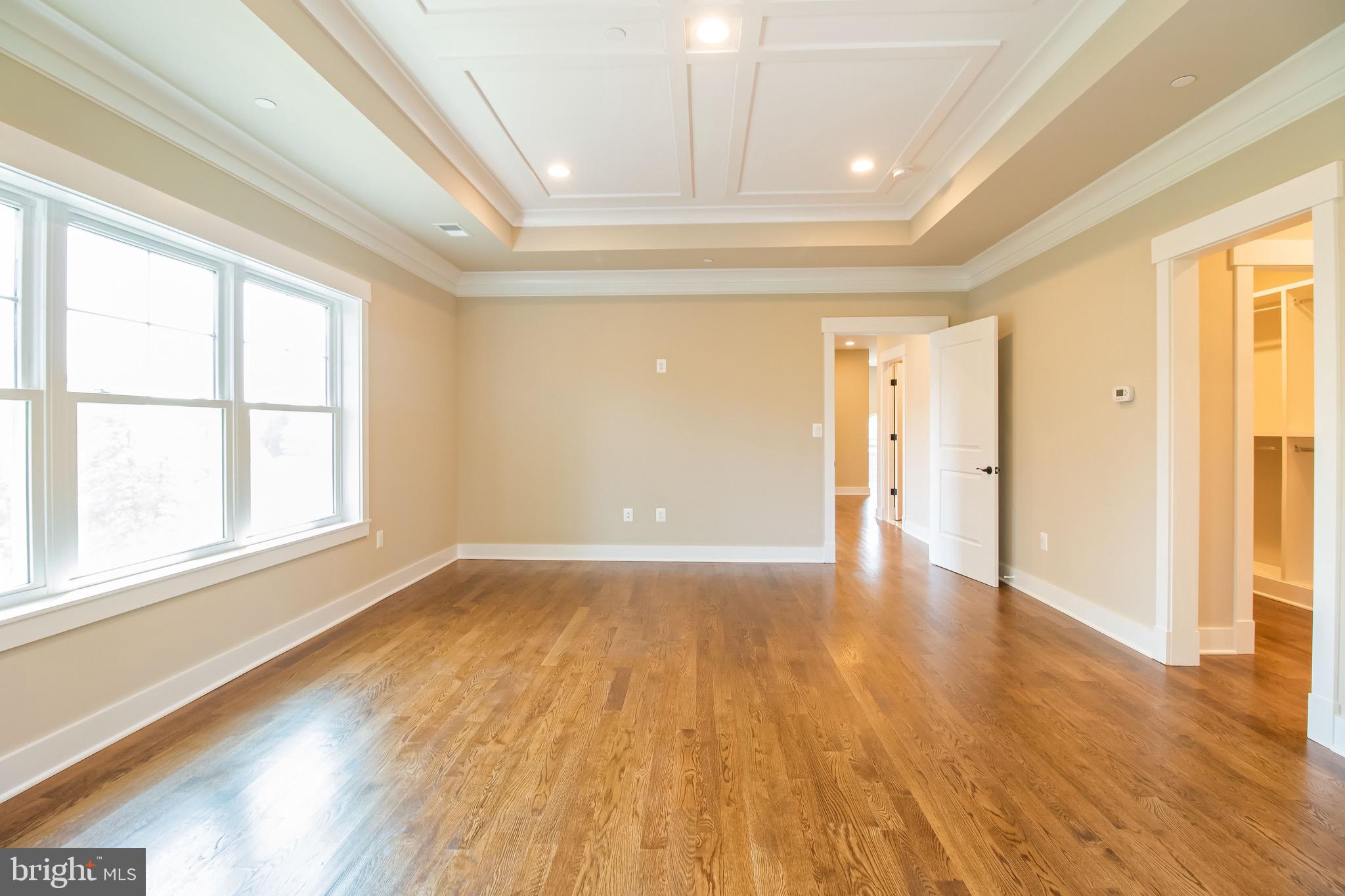 6204 Greentree Road Bethesda, MD 20817 - Photo 20 of 36