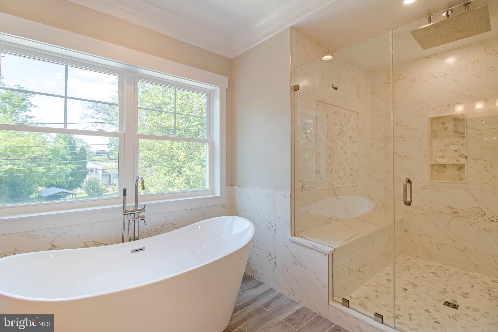 6204 Greentree Road Bethesda, MD 20817 - Photo 24 of 36