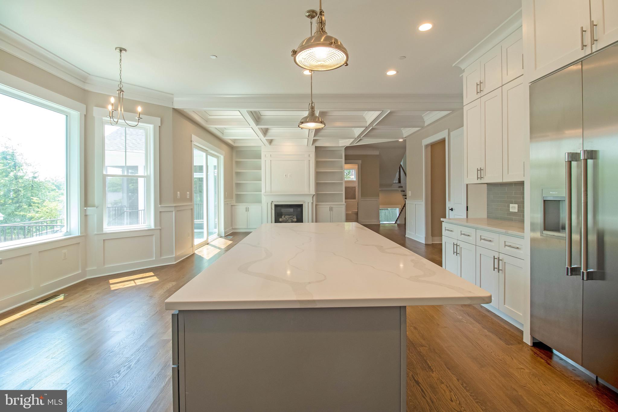 6204 Greentree Road Bethesda, MD 20817 - Photo 6 of 36