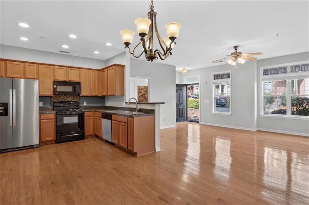 555 Ridge View Crossing Woodstock, GA 30188 - Photo 14 of 38