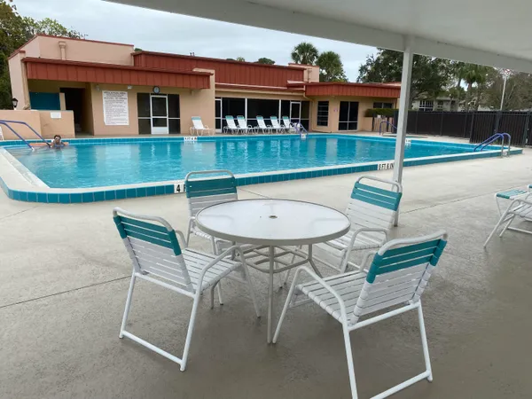 $1,500 | 26 Lake Vista Trail, Unit 201, Port St. Lucie, FL 34952