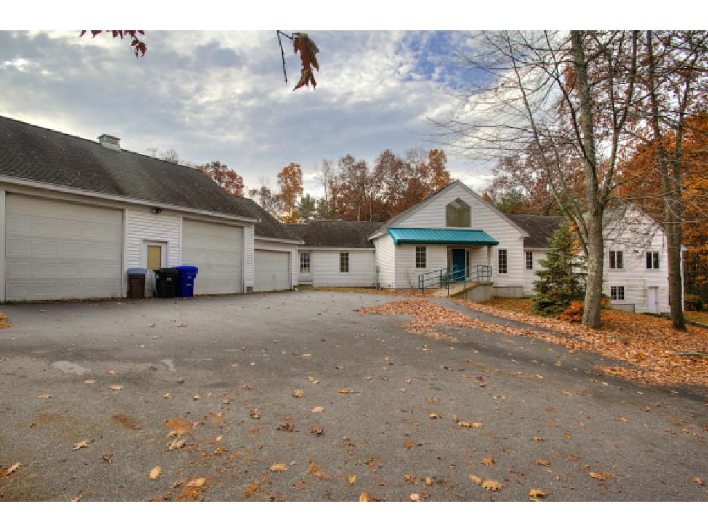 86 Sullivan Road Hudson, NH 03051 - Photo 2 of 36