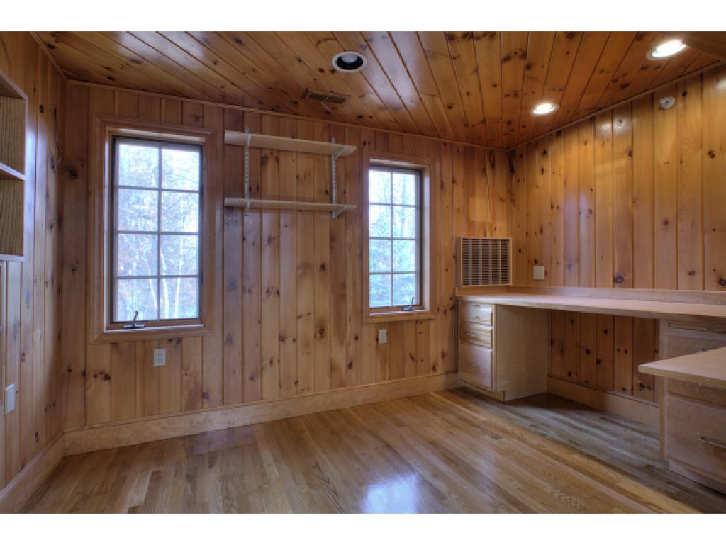 86 Sullivan Road Hudson, NH 03051 - Photo 20 of 36