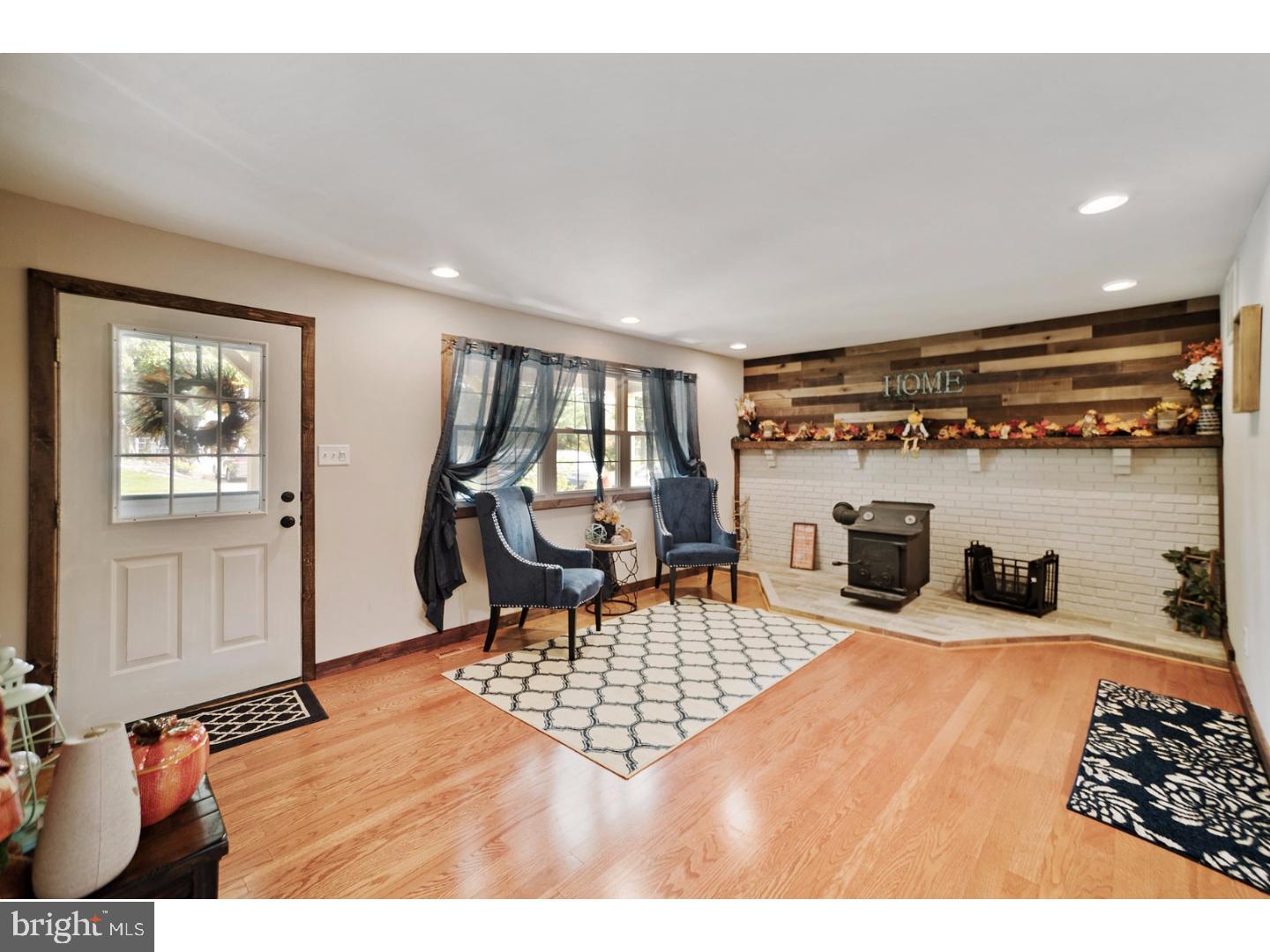 1032 Winslow Road Williamstown, NJ 08094 - Photo 6 of 25 Gallery Image 6