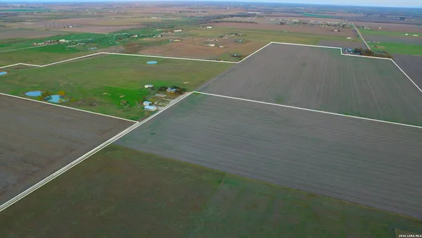 $24,504,000 | 2005 County Road 405, Taylor, TX 76574