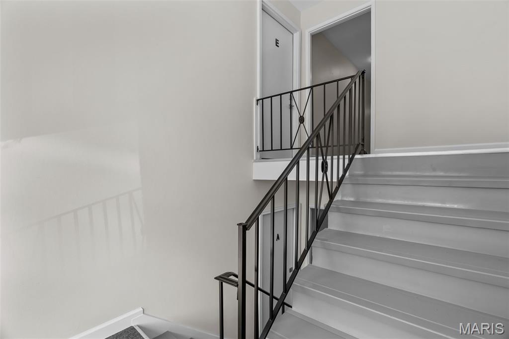 4615 Virginia Avenue St. Louis, MO 63111 - Photo 7 of 51