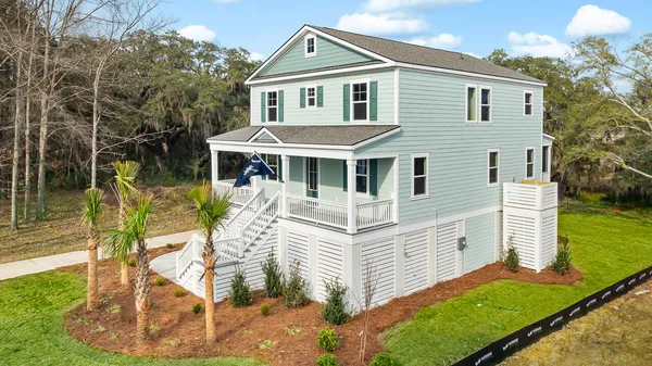 $751,000 | 113 Castle Hl Drive, Yemassee, SC 29945