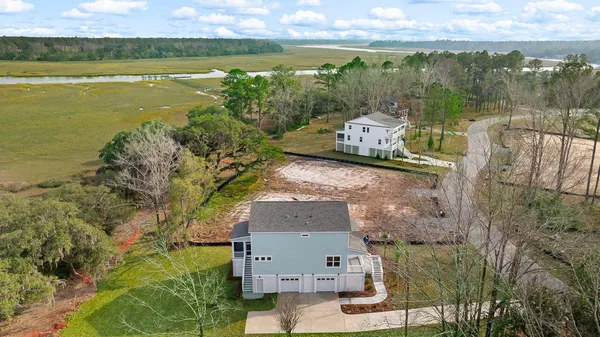 $751,000 | 113 Castle Hl Drive, Yemassee, SC 29945
