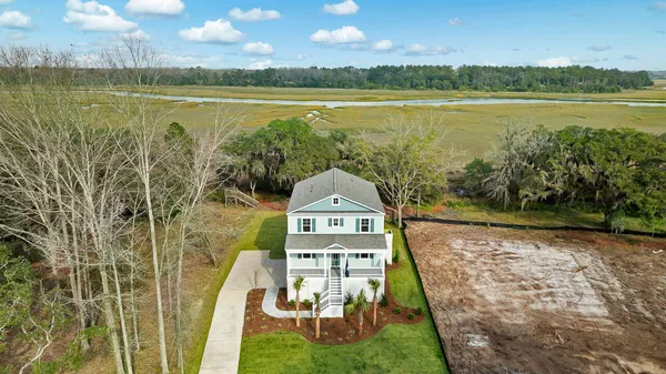 $751,000 | 113 Castle Hl Drive, Yemassee, SC 29945