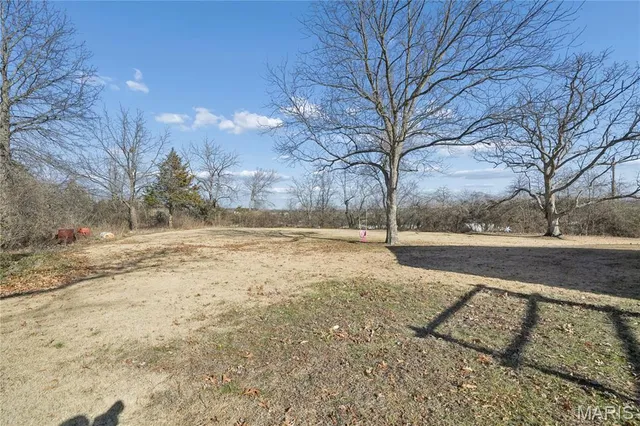 $190,000 | 911 Self Drive, Fenton, MO 63026