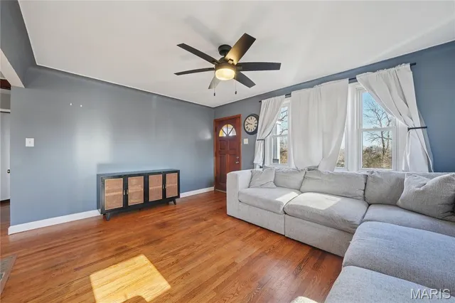 $190,000 | 911 Self Drive, Fenton, MO 63026