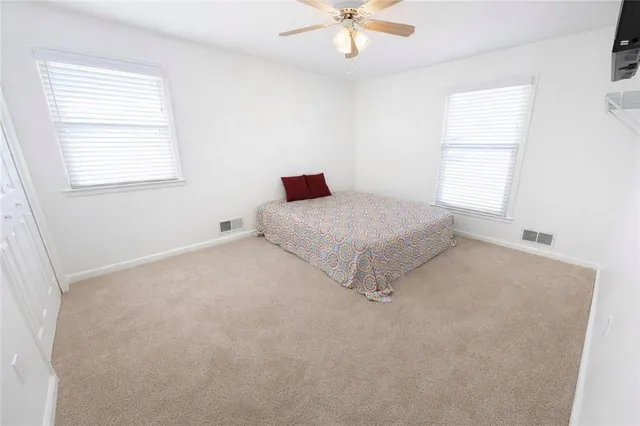 $545,500 | 17009 South State Route East, Pleasant Hill, MO 64080