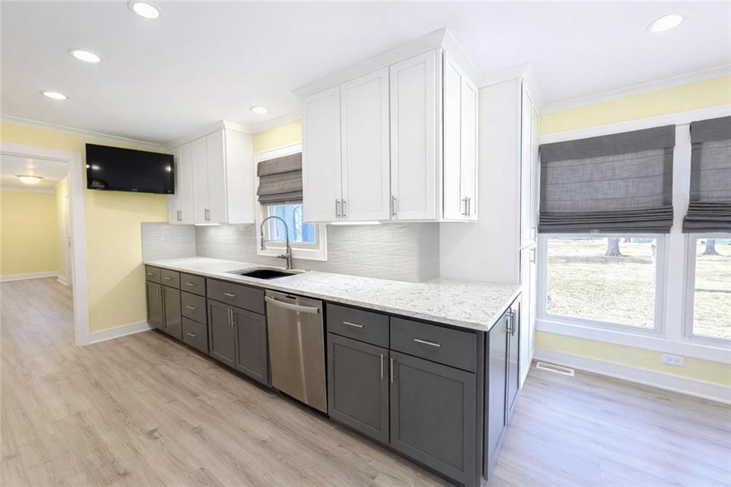 17009 South State Route East Pleasant Hill, MO 64080 - Photo 23 of 58