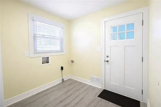 $545,500 | 17009 South State Route East, Pleasant Hill, MO 64080