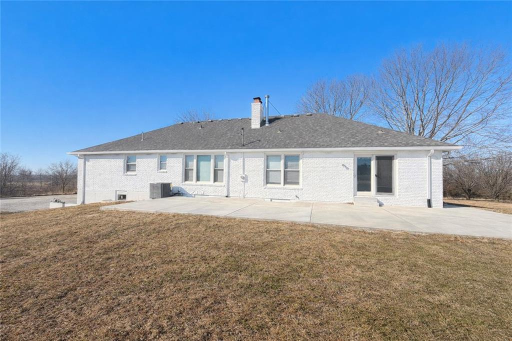 17009 South State Route East Pleasant Hill, MO 64080 - Photo 39 of 58