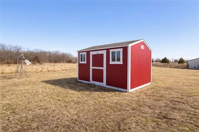 $545,500 | 17009 South State Route East, Pleasant Hill, MO 64080