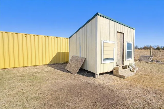 $545,500 | 17009 South State Route East, Pleasant Hill, MO 64080