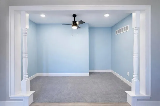 $545,500 | 17009 South State Route East, Pleasant Hill, MO 64080