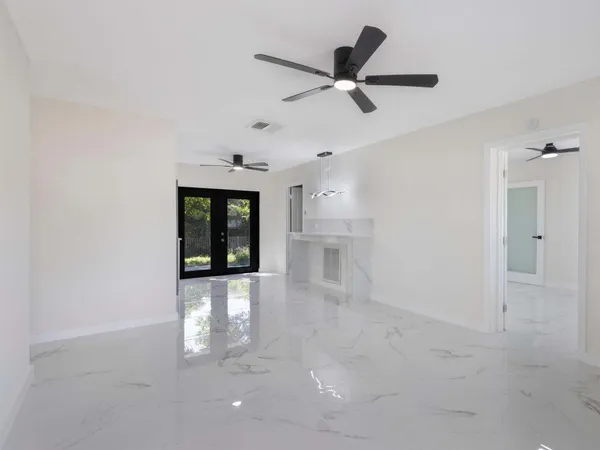 $3,400 | 992 Mohican Boulevard, Jupiter, FL 33458