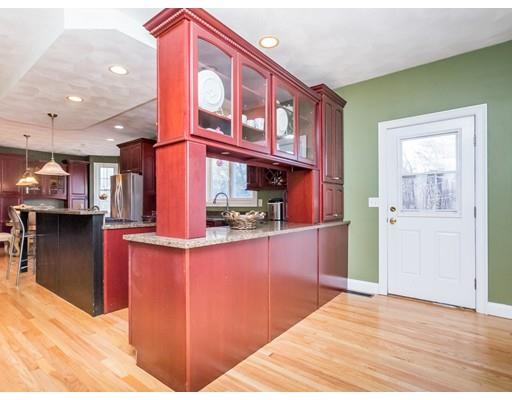 117 Davis Road Dracut, MA 01826 - Photo 13 of 41 Gallery Image 13
