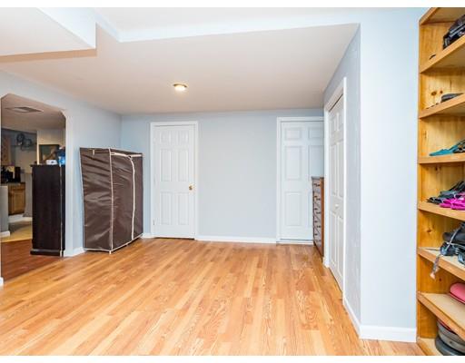 117 Davis Road Dracut, MA 01826 - Photo 37 of 41 Gallery Image 37
