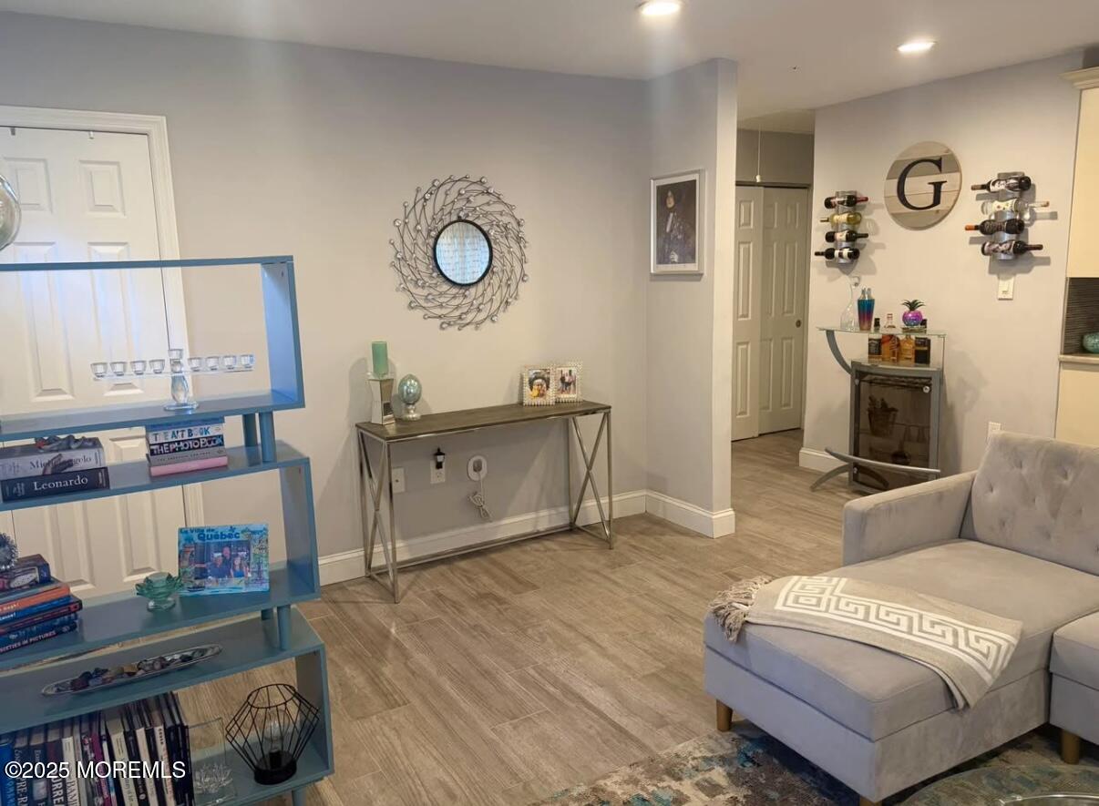 31 Kingsley Way Freehold, NJ 07728 - Photo 13 of 28