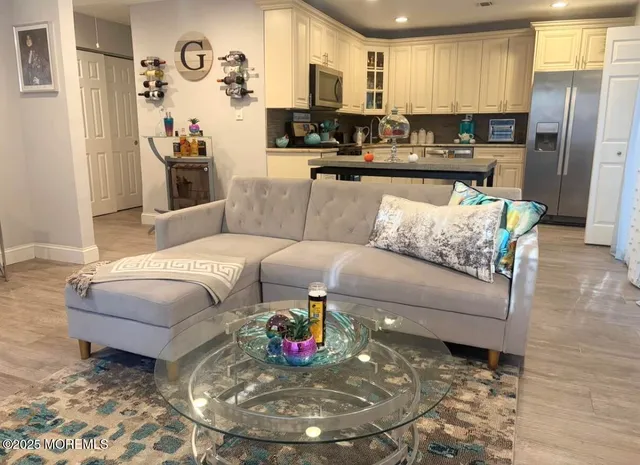 $2,700 | 31 Kingsley Way, Freehold, NJ 07728