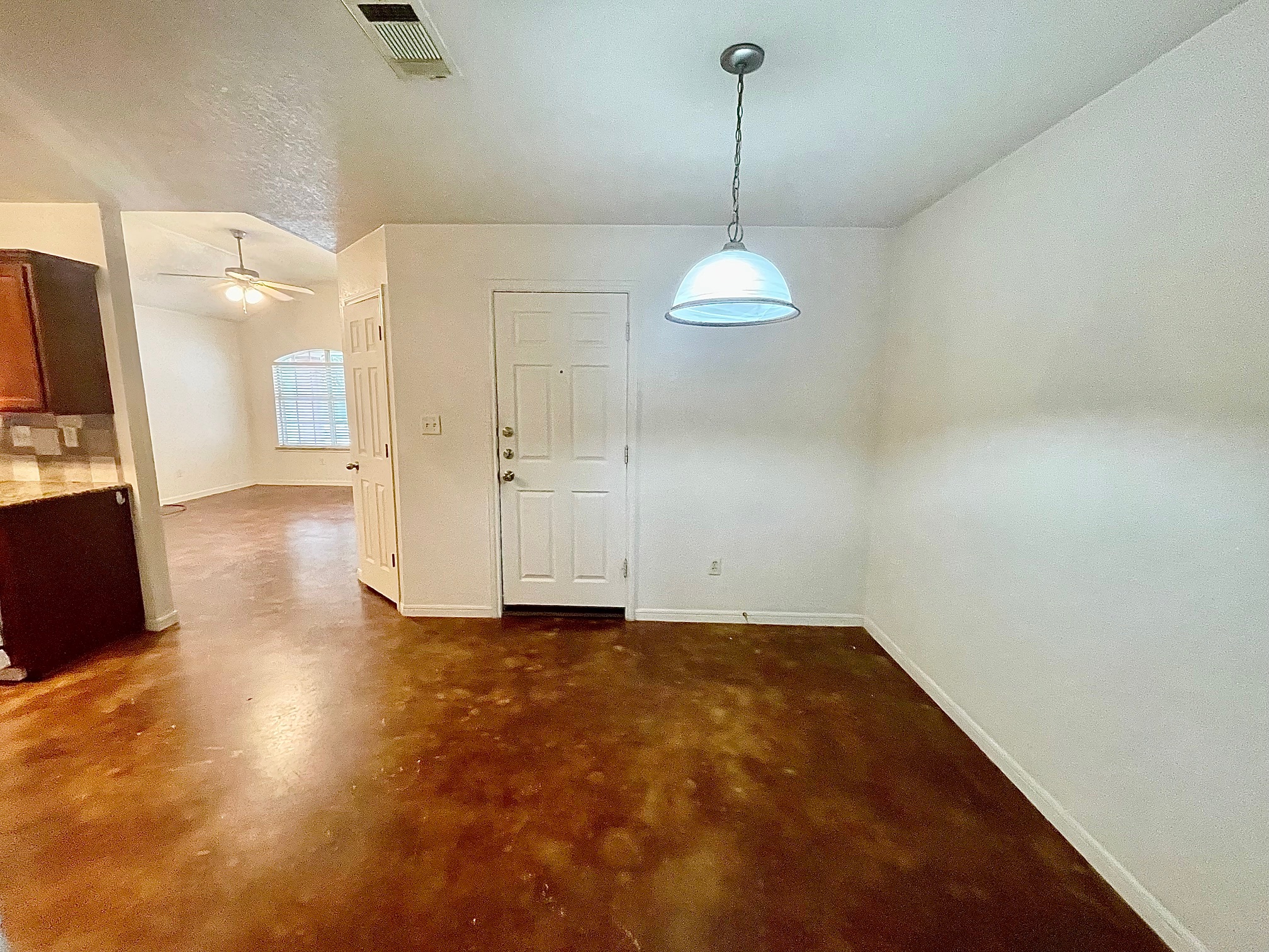 5018 205 Loop, Unit B Temple, TX 76502 - Photo 6 of 18 a view of a livingroom with a furniture