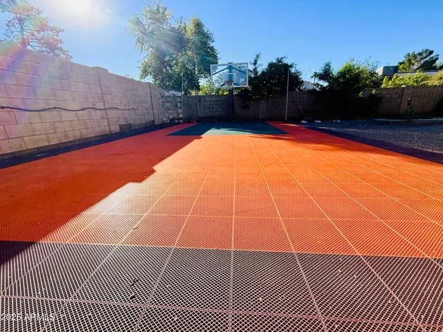 $410,000 | 143 West Ivyglen Street, Mesa, AZ 85201