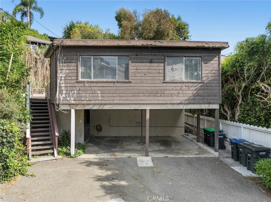 723 Browncroft duplex