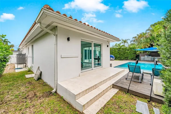 $1,659,999 | 1080 Northeast 104th Street, Miami Shores, FL 33138