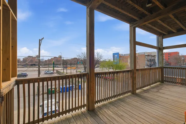$249,000 | 2843 South Wells Street, Unit 2E, Chicago, IL 60616
