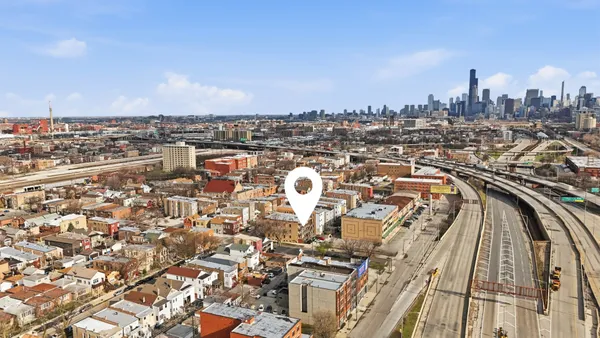 $249,000 | 2843 South Wells Street, Unit 2E, Chicago, IL 60616