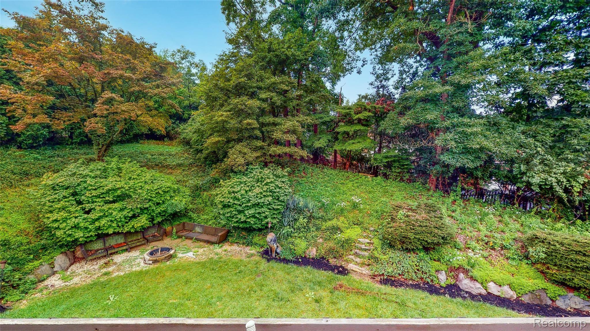 475 Goodhue Road Bloomfield Hills, MI 48304 - Photo 25 of 84 Welcome-To-475-Goodhue-Court-24-Master-Balcony.jpg