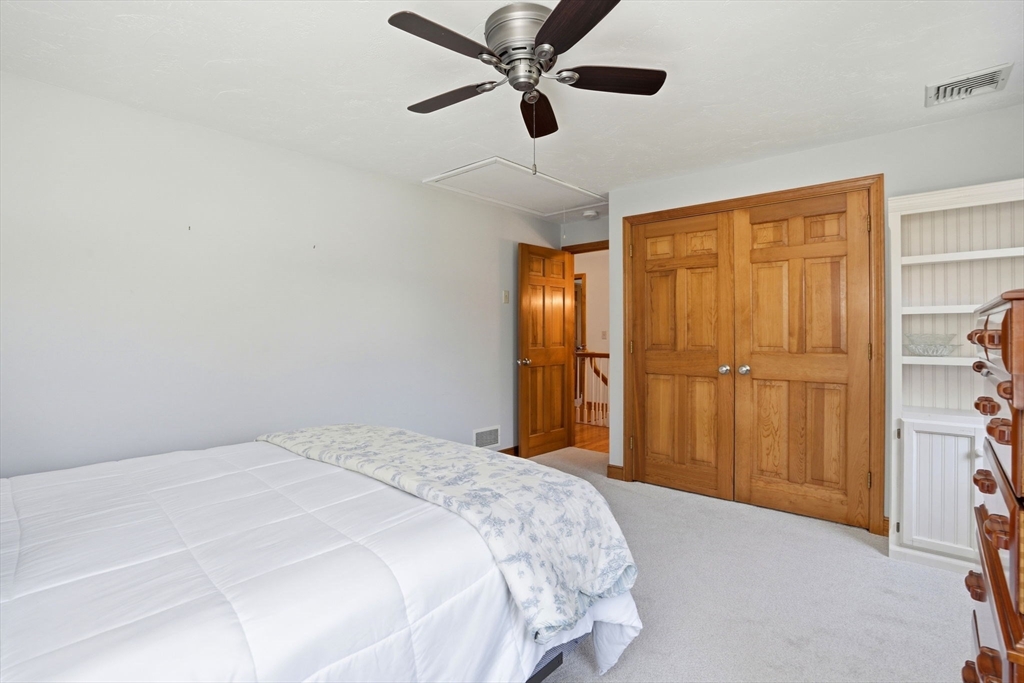 23 Olde Farm Road Easton, MA 02375 - Photo 19 of 37