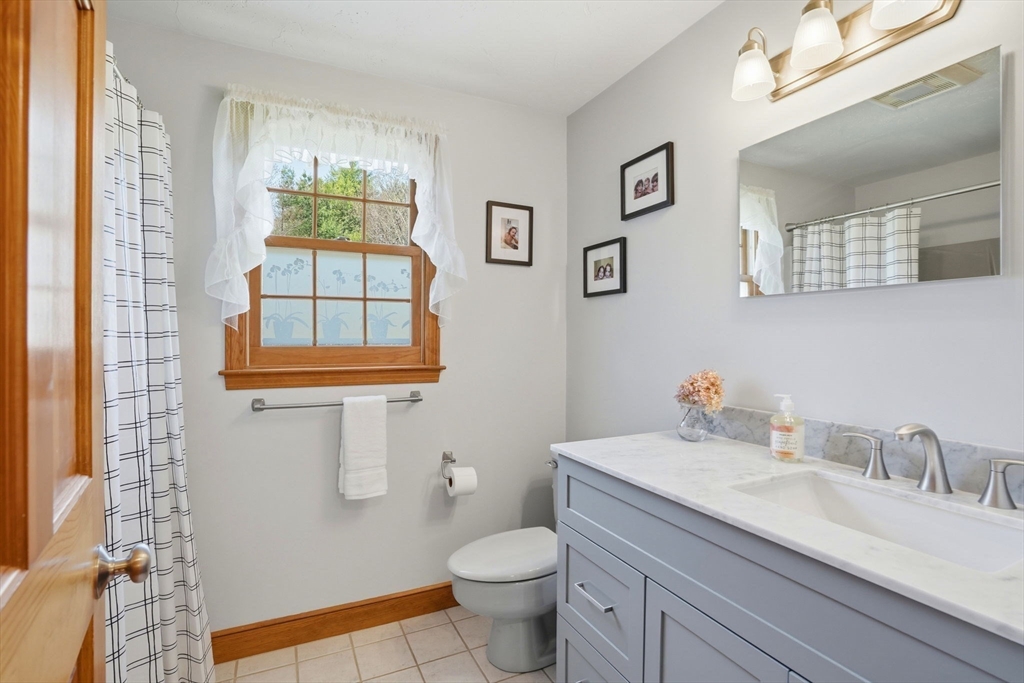 23 Olde Farm Road Easton, MA 02375 - Photo 22 of 37