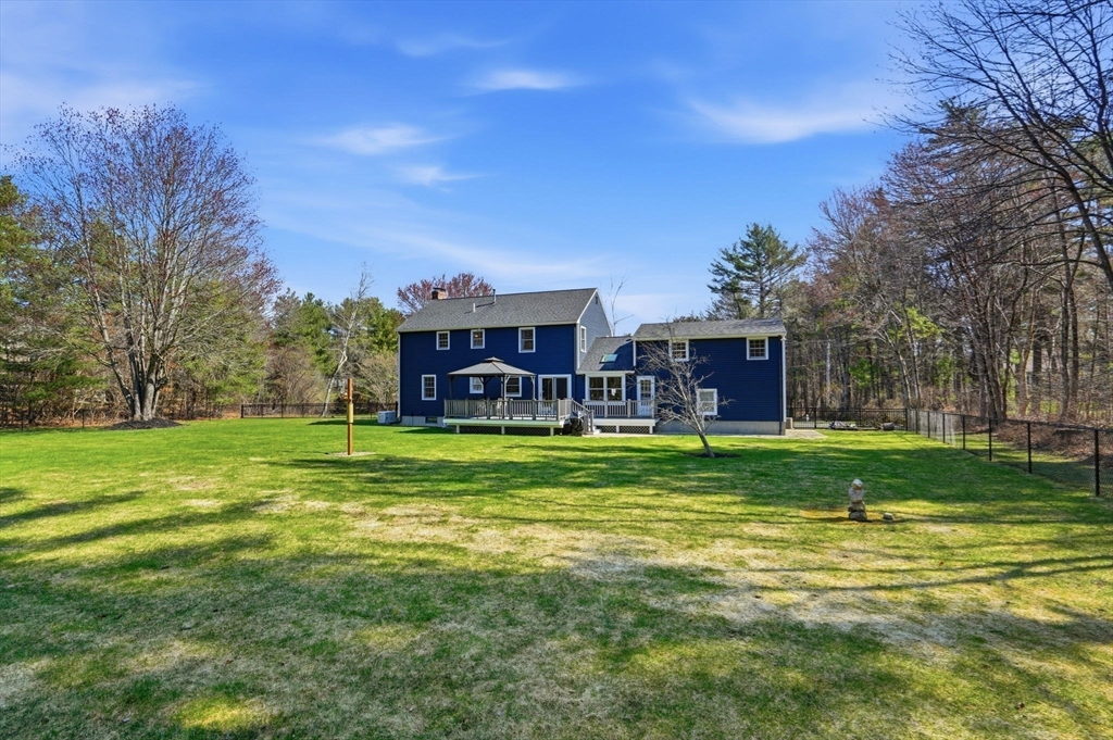 23 Olde Farm Road Easton, MA 02375 - Photo 29 of 37