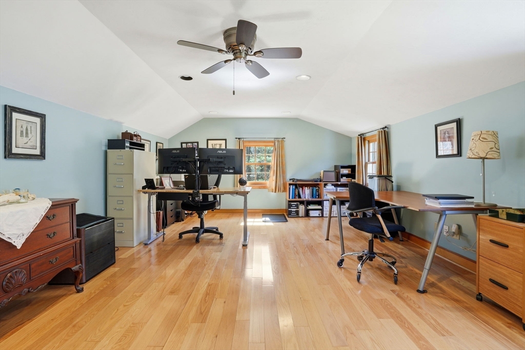 23 Olde Farm Road Easton, MA 02375 - Photo 9 of 37