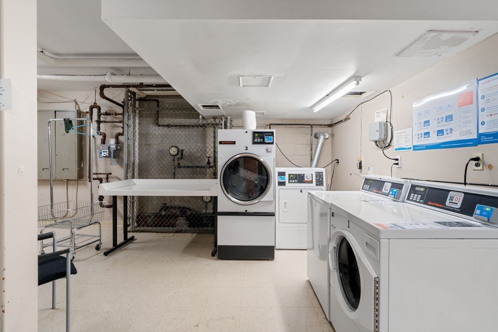 6 Juniper Street, Unit 16 Brookline, MA 02445 - Photo 11 of 17