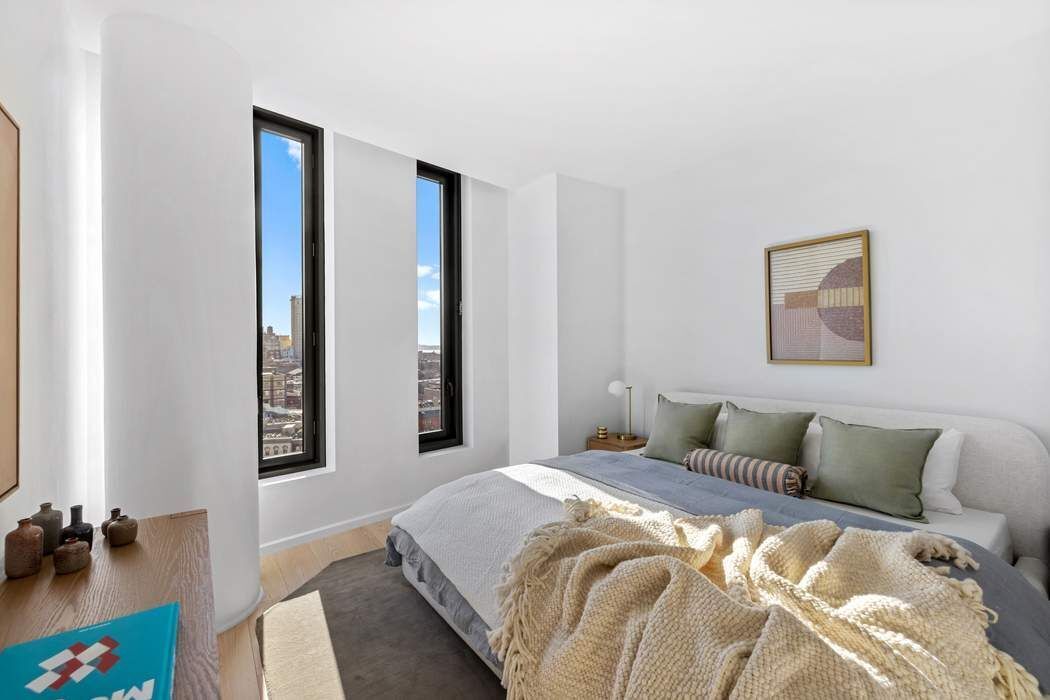 30 Front Street, Unit 17E Brooklyn, NY 11201 - Photo 5 of 29