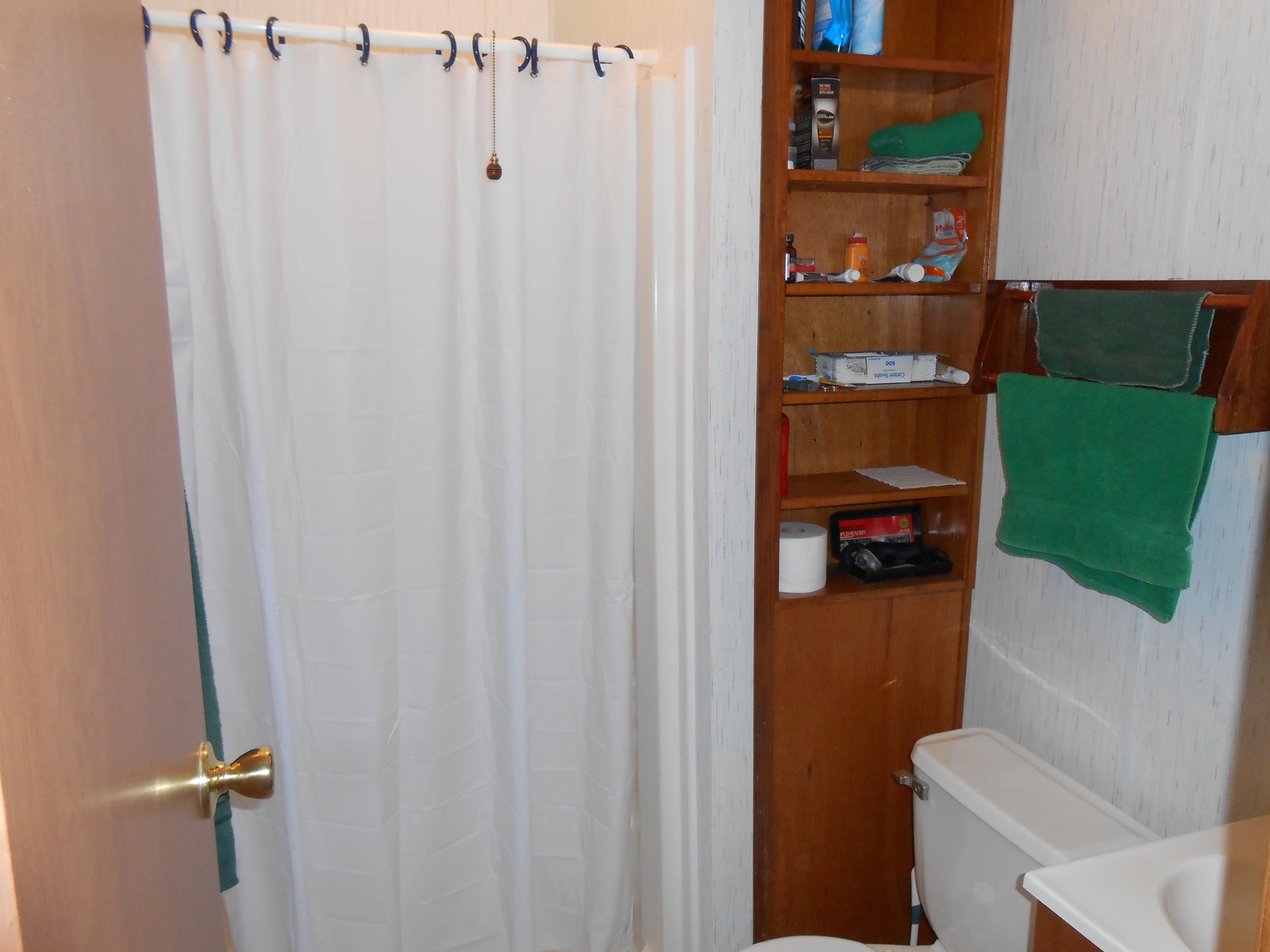 93 West Raphael Road DeFuniak Springs, FL 32433 - Photo 24 of 27 a close up of a wall with a sink