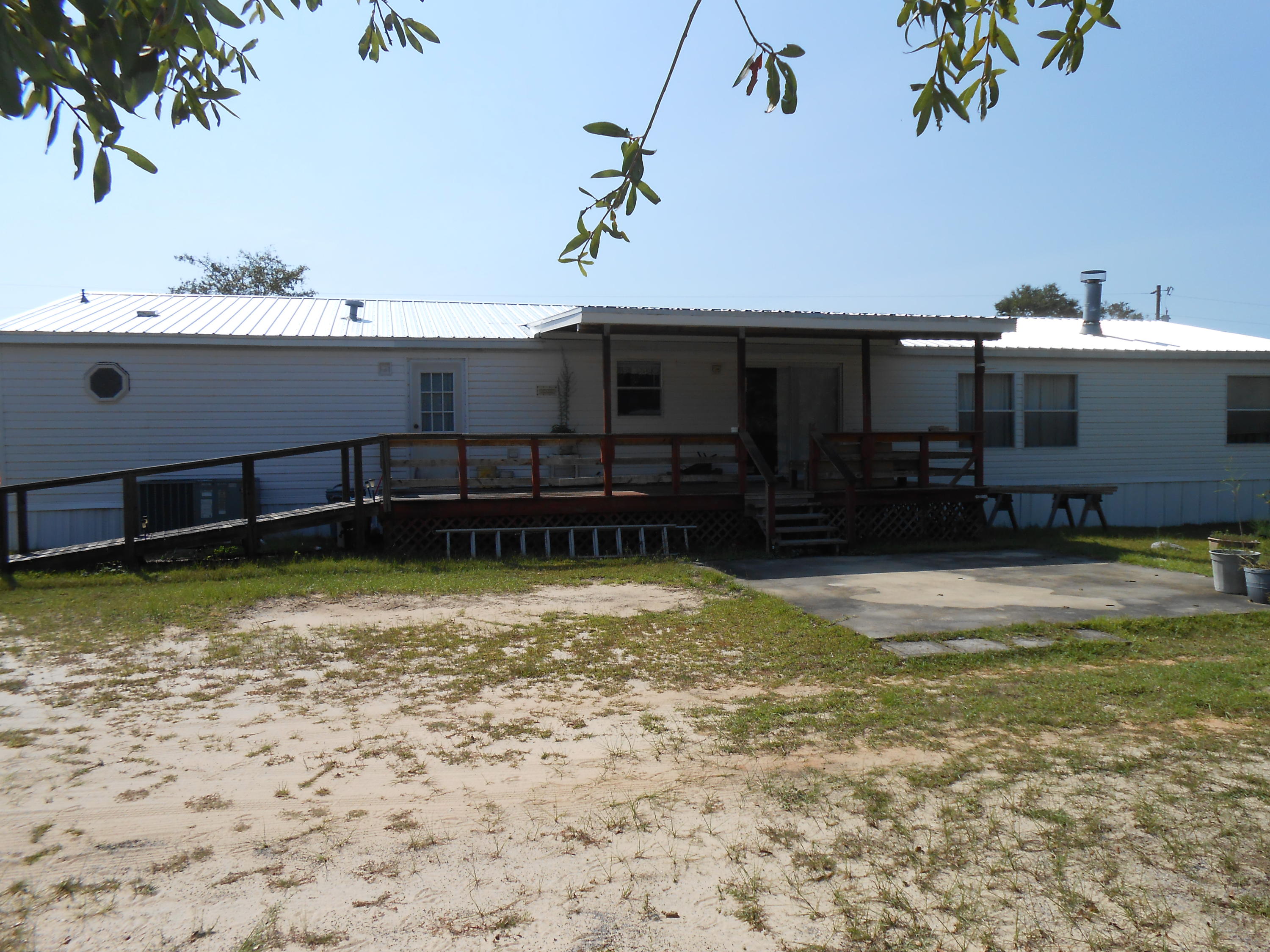 93 West Raphael Road DeFuniak Springs, FL 32433 - Photo 5 of 27