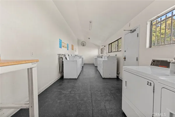 $369,000 | 25007 Peachland Avenue, Unit 120, Newhall, CA 91321