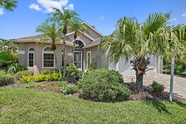 $410,000 | 4330 Beekman Place, Unit 103, Sarasota, FL 34235