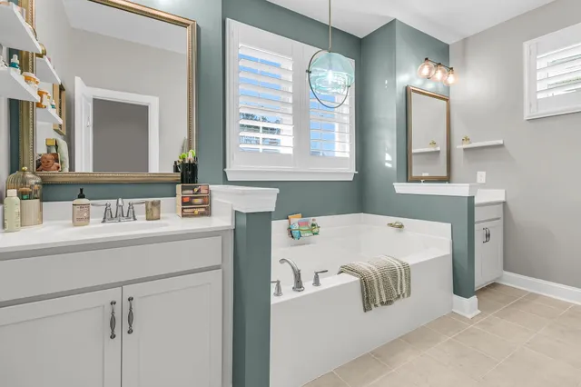 $675,000 | 274 Calm Water Way, Summerville, SC 29486