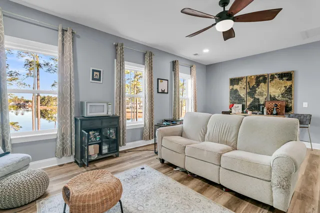 $675,000 | 274 Calm Water Way, Summerville, SC 29486