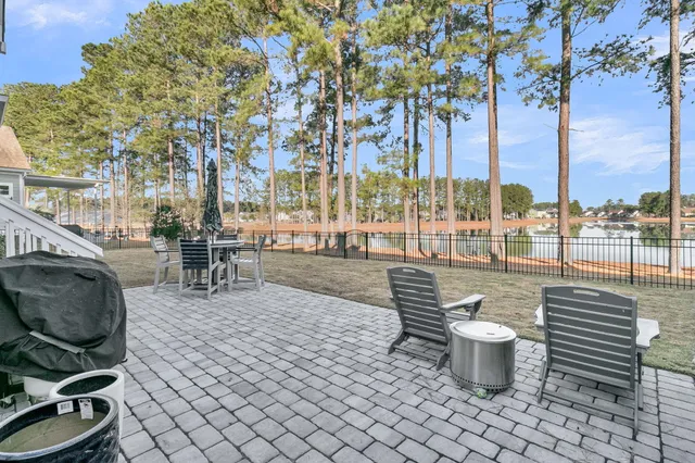 $675,000 | 274 Calm Water Way, Summerville, SC 29486